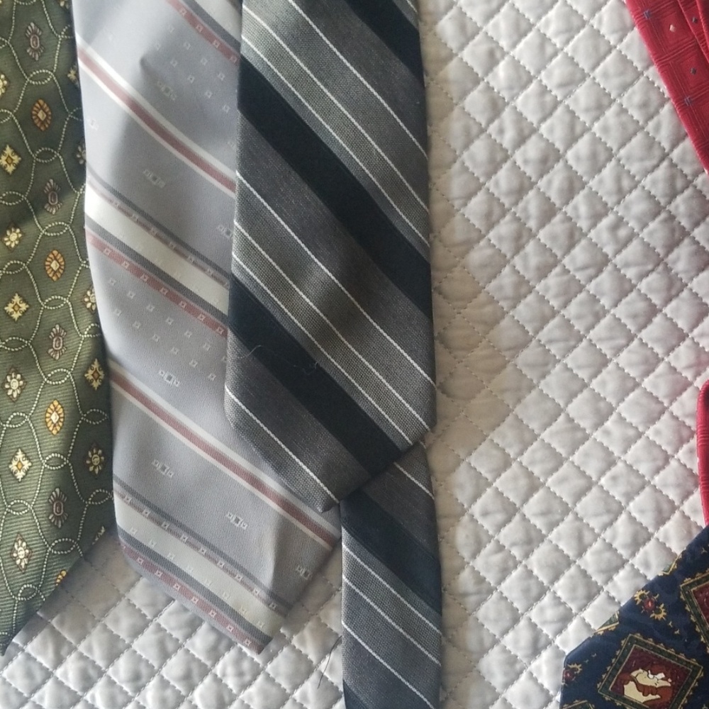 Multiple tie package. 511 - Picture 4 of 4
